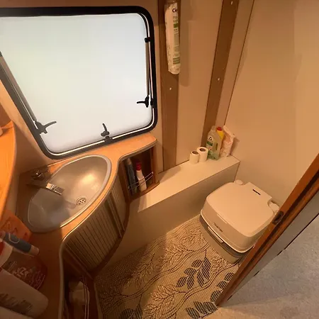 Kemping Debki Przyczepa Kempingowa Fendt