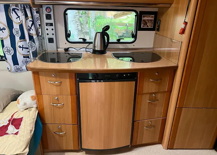 Debki Przyczepa Kempingowa Fendt