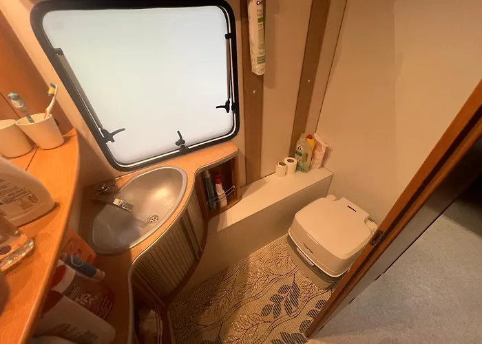 Кемпинг Debki Przyczepa Kempingowa Fendt